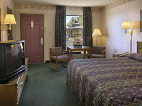 Express Inn Eureka Springs Buitenkant foto